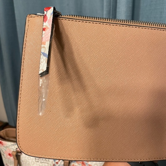 Guess Floral Tote - Picture 6 of 12